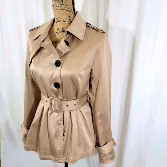 Twenty One Satin Khaki Short Peplum Trench Coat M - Picture 2 of 16